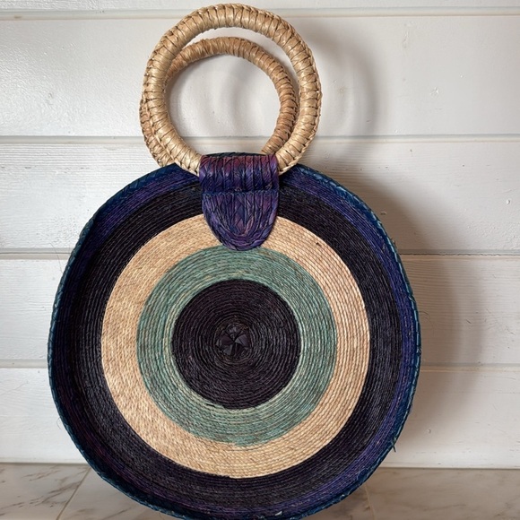 Vintage Handbags - Vintage Round Natural Straw Blue & Purple Beachy Bag